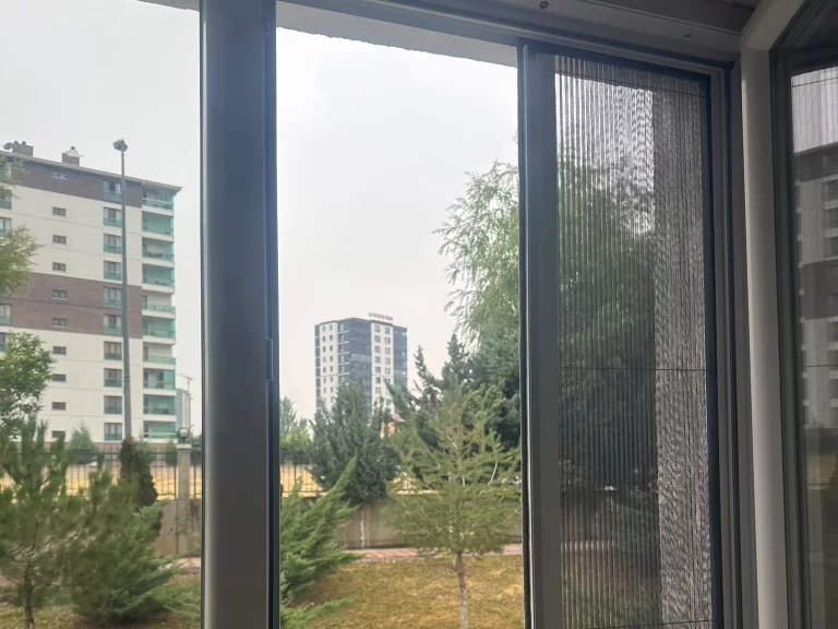 Beytepe Sineklik Sistemleri: Estetik, Kalite ve İmalattan Yerinde Montaj