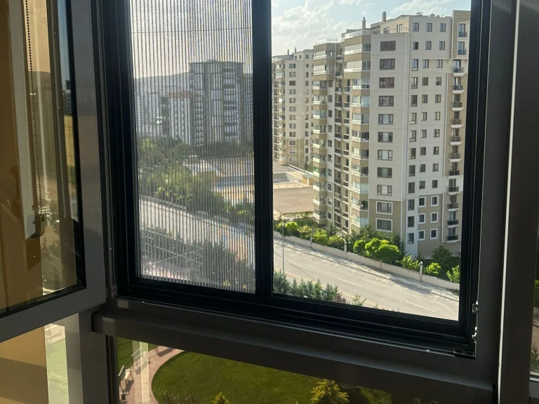 Kedi Tülü Sineklikler: Batıkent'in Evcil Hayvan Sahipleri İçin İdeal Çözüm