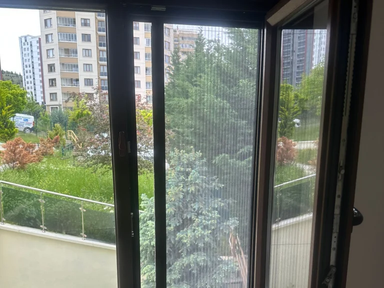 Şen Pen PVC Cam Balkon: Eryaman'da Sineklik İmalatı, Satış ve Montaj Hizmetleri