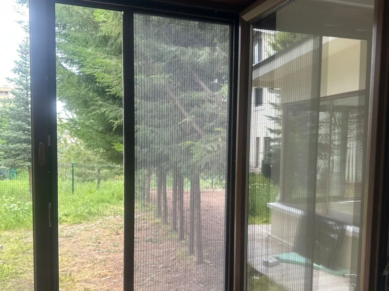 Yapracık Kedi Tülü Sineklik İmalatı, Satış ve Montaj Hizmetleri: Şen Pen PVC Cam Balkon